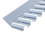Wandanschlussprofil Aus Pvc, Sinus 76/18, 1106 Mm, Sorgt Für Eine Nahtlose Und Wasserdichte Verbindung Zwischen Überdachung Und Wand