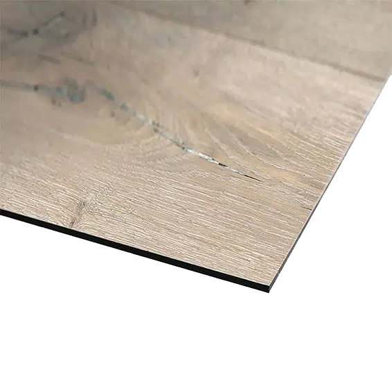 ALUCOM® Design 3mm Landhaus Eiche gekalkt – Aluverbundplatte in heller, rustikaler Holzoptik.